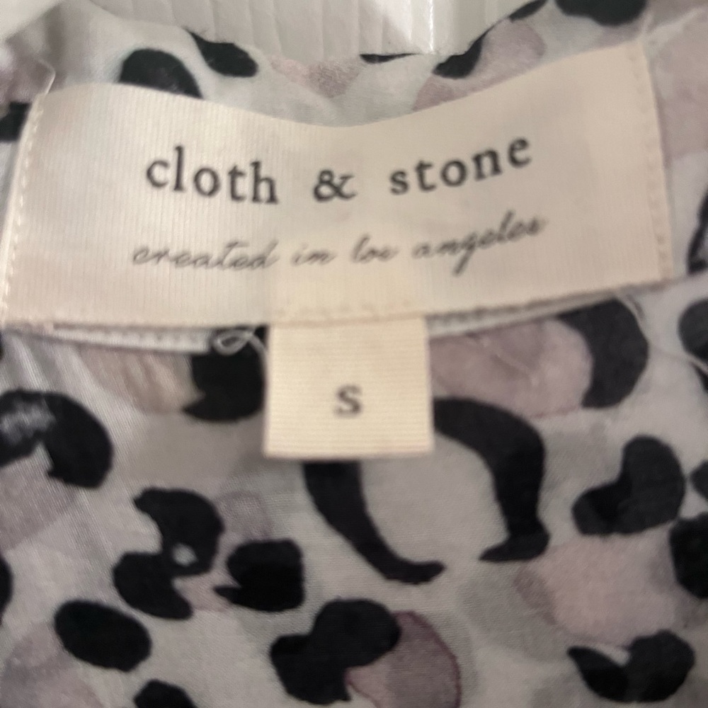 Cloth & Stone Leopard Print Button Down - image 5